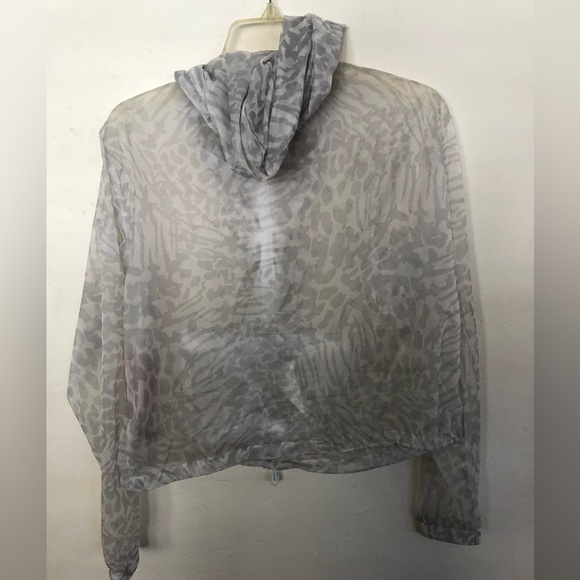 NWT Icy Leopard Print Windbreaker Jacket - Picture 4 of 6